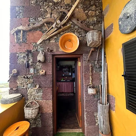 Casa El Sato * Echedo